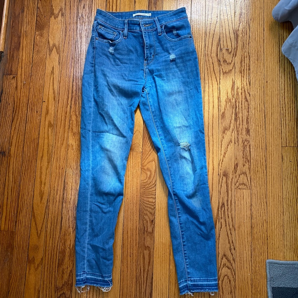 Levi’s High Rise 721 Skinny Jeans